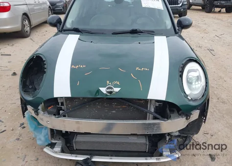 2016 Mini Hardtop Cooper z USA, uszkodzony, nr VIN WMWXU1C54G2A93619